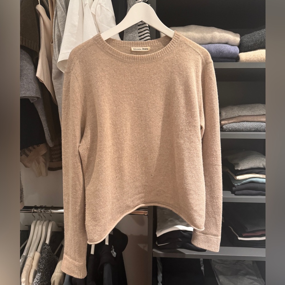 Reformation Crew Neck Cashmere Sweater